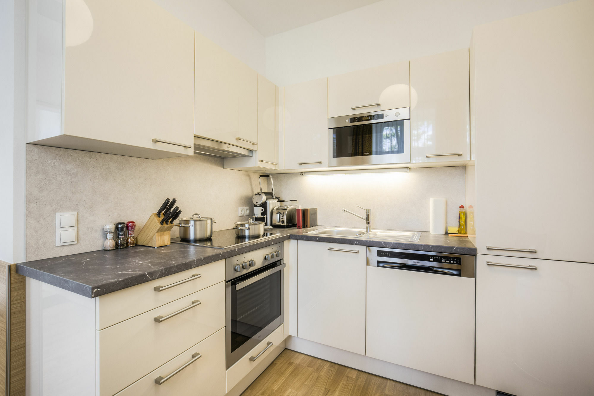Vienna Grand Apartments City Esterno foto